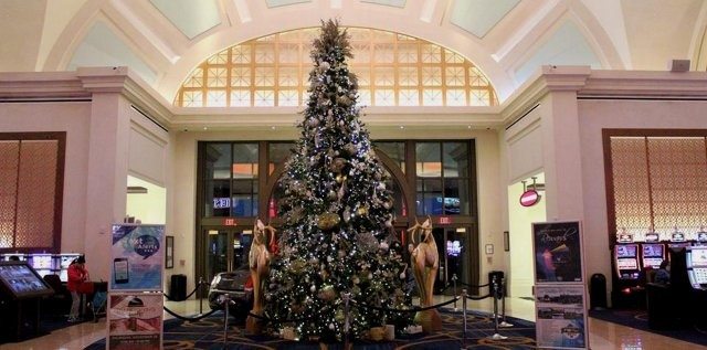 Deck the (WinStar) Halls